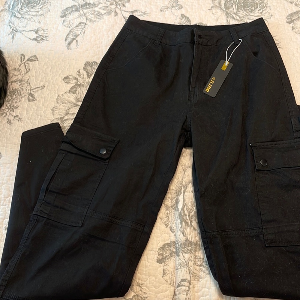 Black cargo pants